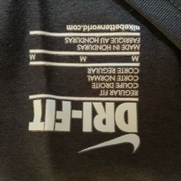 Nike - DriFit Regular Fit - T-shirt - Picture 6 of 6